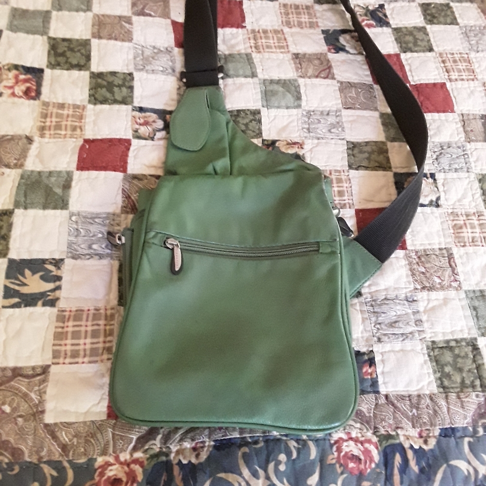 Travelon anti-theft crossbody.